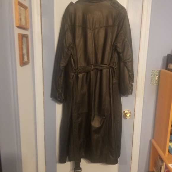 Jacket - Picture 2 of 4